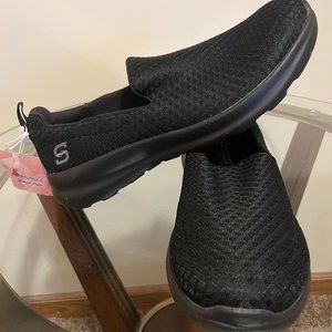 Skecher Malvina Slip-ons